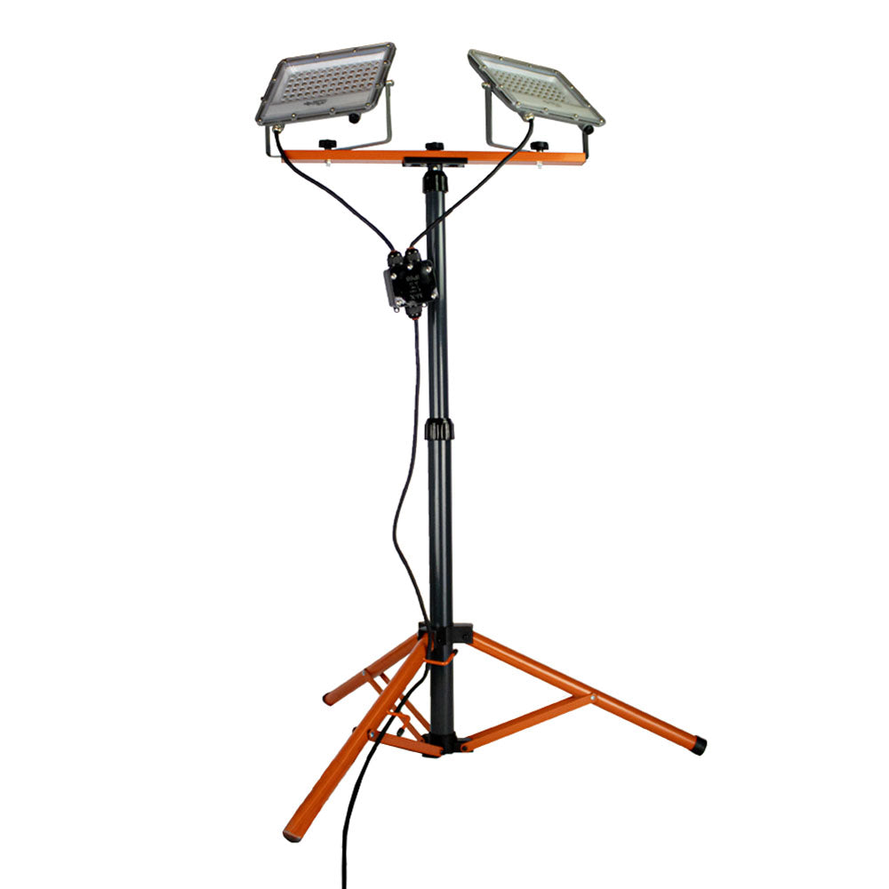 Bouwlamp op statief | 2x 50 watt | Zwart / Oranje | 10.000 lumen | Volledig