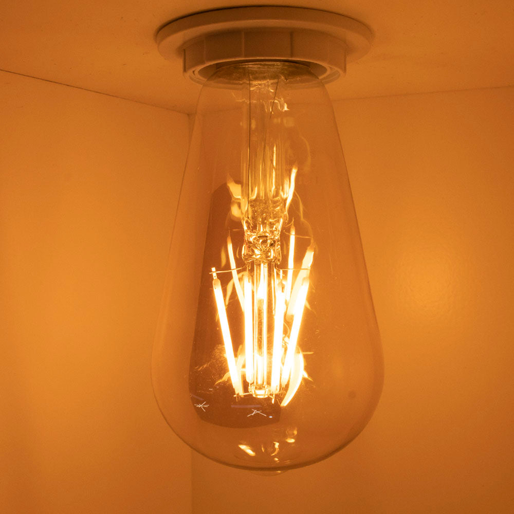 LED Filament lamp amber | 64mm | 6 Watt | 2200K - Extra warm - sfeerfoto