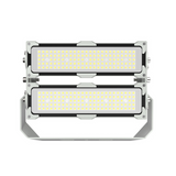 Industrieller LED-Fluter mit zwei Reihen Hochleistungs-LED-Lampen, Frontansicht, geeignet für Außenbeleuchtung und Sportplätze.