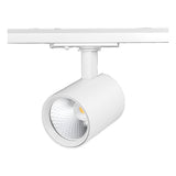 Weißer LED-Schienenstrahler mit zylindrischer Bauform und integriertem Reflektor, Frontansicht aus leicht schrägem Winkel.