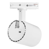 Weißer LED-Schienenstrahler mit zylindrischem Design und verstellbarem Arm, Frontansicht des Befestigungssystems und Belüftungsöffnungen sichtbar.