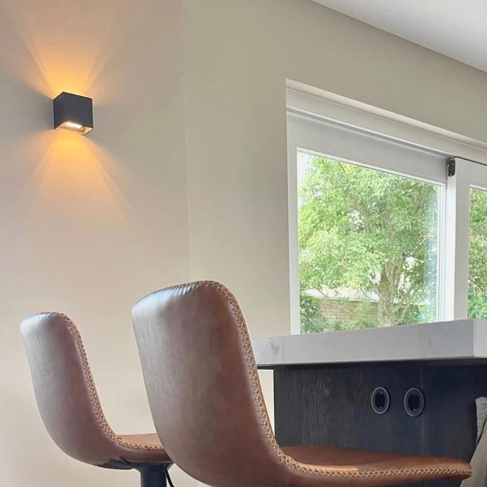 Bündel | LED-Würfel-Wandleuchte 6W | DIMMBAR | IP65 | schwarz | 4 Stück