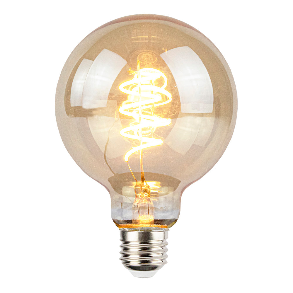 Dekorative LED-Filamentlampe G125 mit E27-Fassung, warmem Filament und bernsteinfarbenem Glas, Frontansicht.