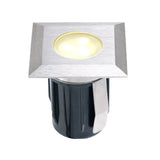 Quadratischer LED-Einbaustrahler mit Rahmen aus gebürstetem Edelstahl und warmweißem Licht, Blickrichtung frontal schräg von oben.