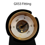 Nahaufnahme der Vorderansicht einer GX53-Fassung mit Innenleben und Verkabelung, geeignet für GX53-LED-Lampen.
