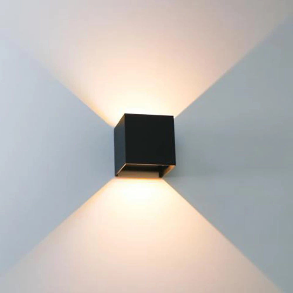 Bündel | LED-Würfel-Wandleuchte 6W | DIMMBAR | IP65 | schwarz | 4 Stück