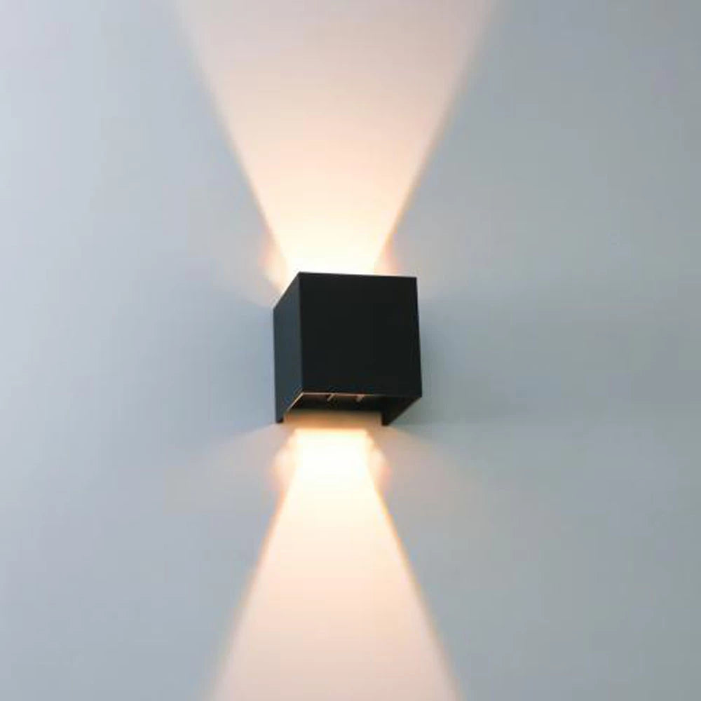 Bündel | LED-Würfel-Wandleuchte 6W | DIMMBAR | IP65 | schwarz | 4 Stück