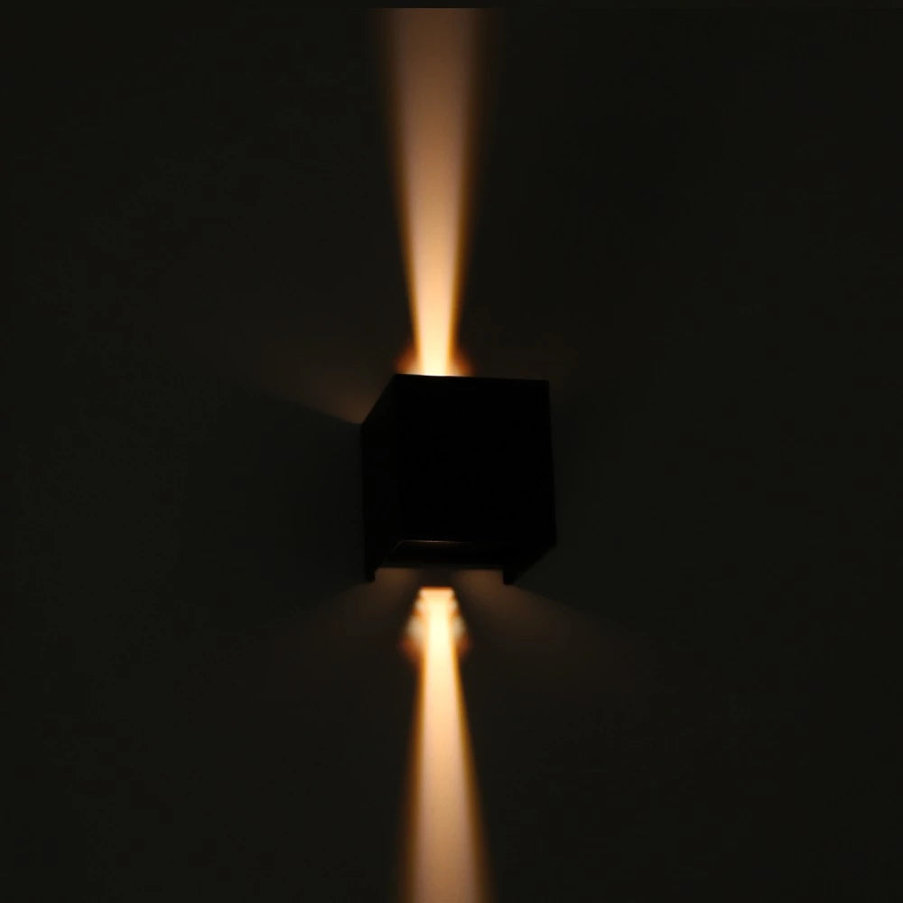 Bündel | LED-Würfel-Wandleuchte 6W | DIMMBAR | IP65 | schwarz | 4 Stück