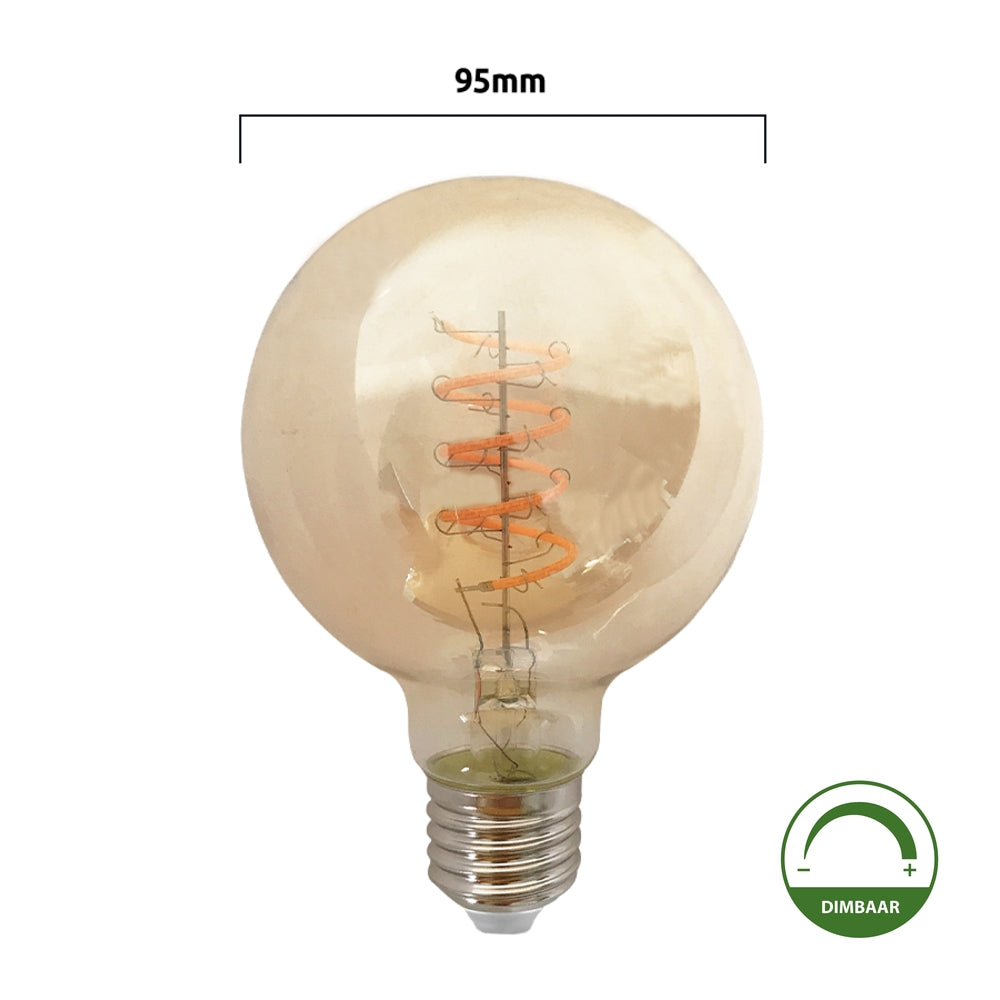 Vorderansicht einer dimmbaren LED-Glühbirne mit E27-Fassung und einem Durchmesser von 95 mm, mit sichtbaren Spiralfilamenten und bernsteinfarbenem Glas.