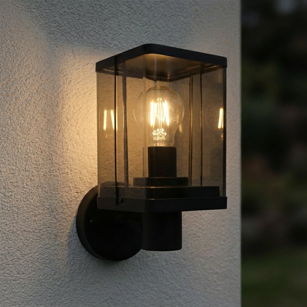 LED Wandlaterne quadratisch | für draußen | E27-Fassung | IP44 | Schwarz